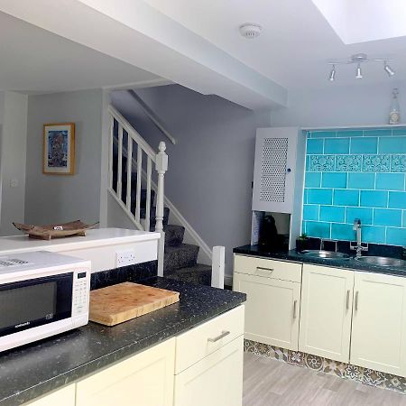 Stay In The Heart Of York At The Hampden - Free Parking - York Holiday Home Kültér fotó