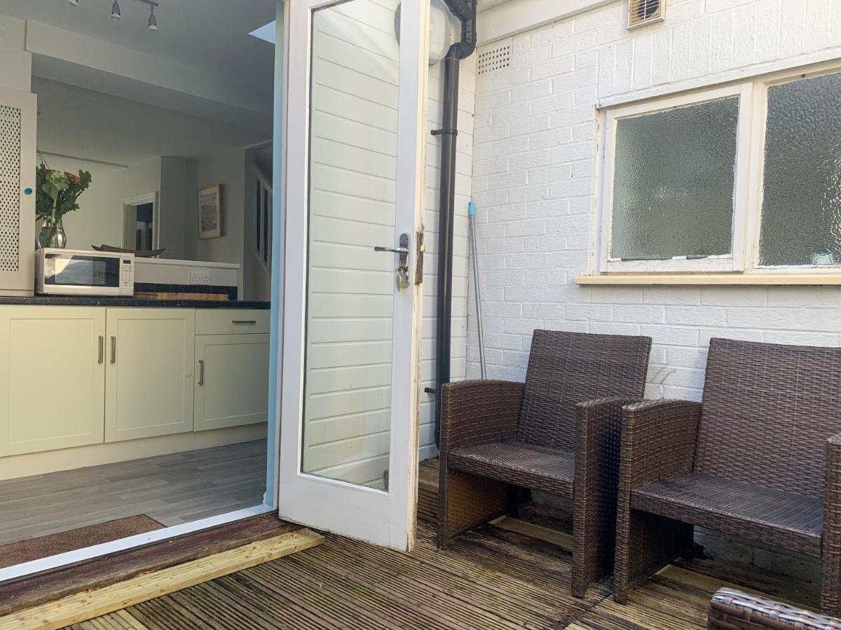 Stay In The Heart Of York At The Hampden - Free Parking - York Holiday Home Kültér fotó